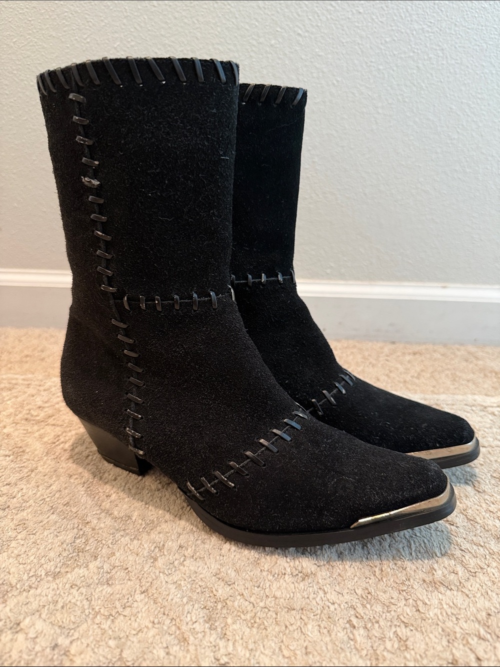 Oak Tree Farms Size 6.5-7 Black Suede Western Style Stacked Heel